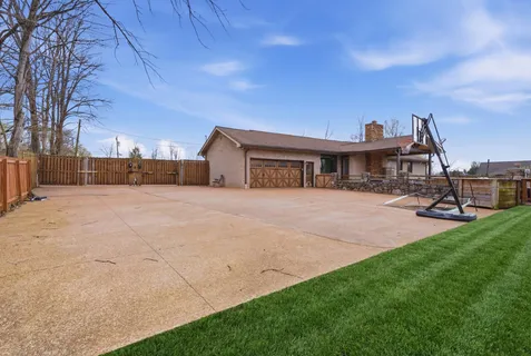 $625,000 | 3016 Dell Drive, Hermitage, TN 37076