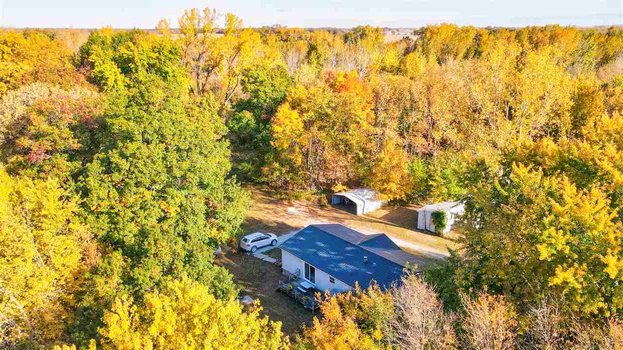 6951 Tri County Bridge Road Southeast Lone Tree, IA 52755 - Photo 30 of 40 Gallery Image 30