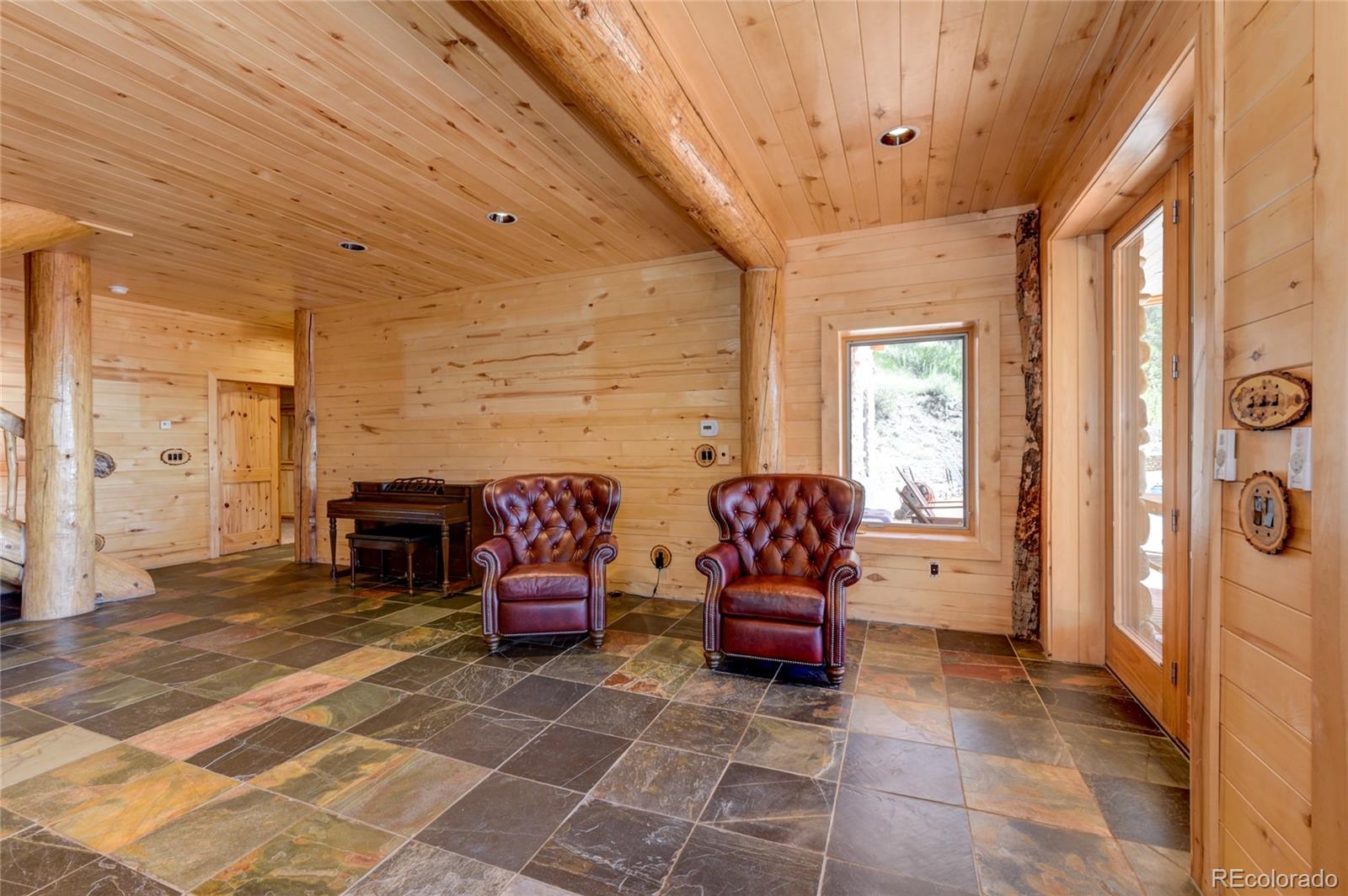 12318 South Foxton Road Conifer, CO 80433 - Photo 13 of 47