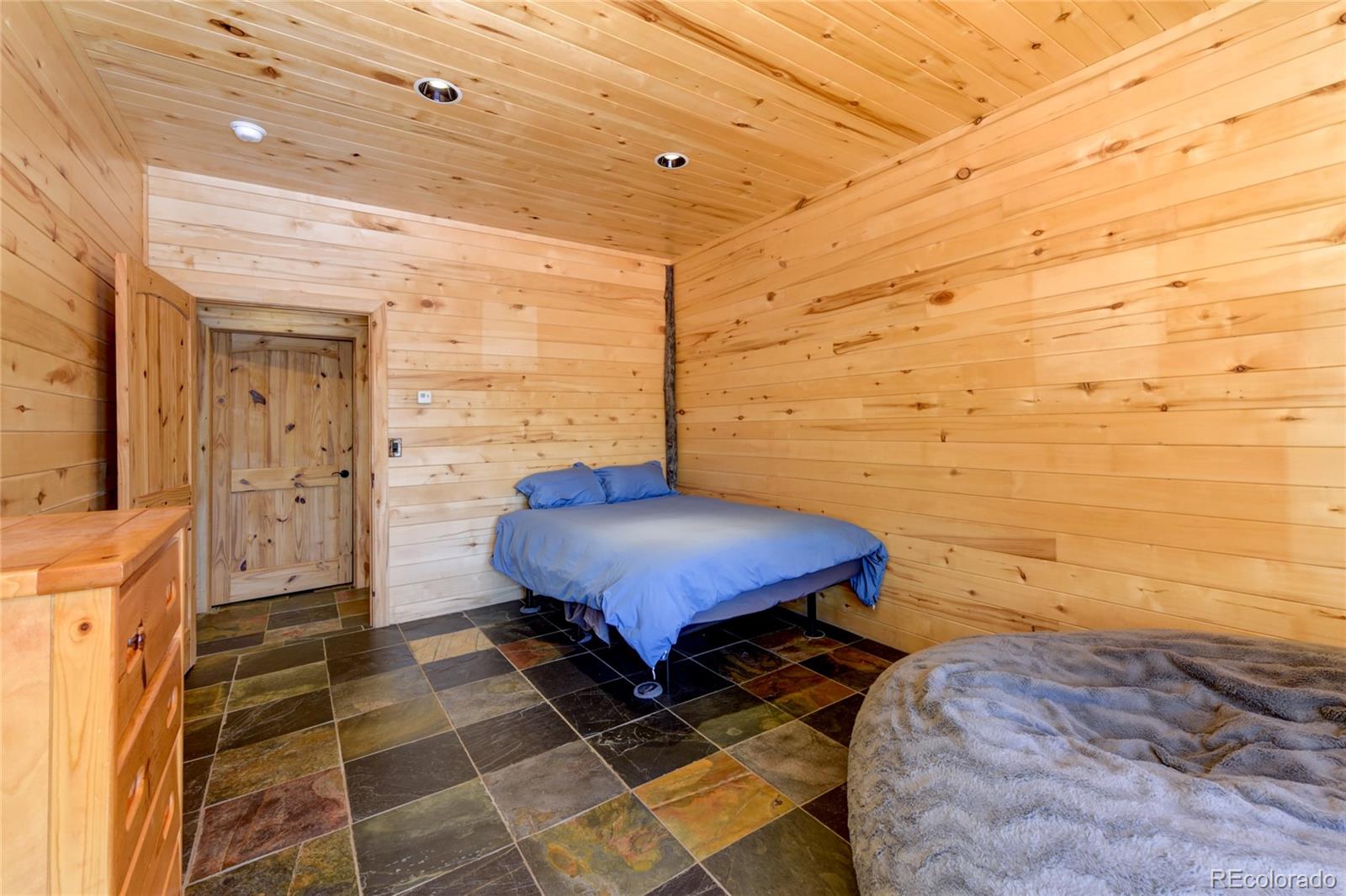12318 South Foxton Road Conifer, CO 80433 - Photo 19 of 47
