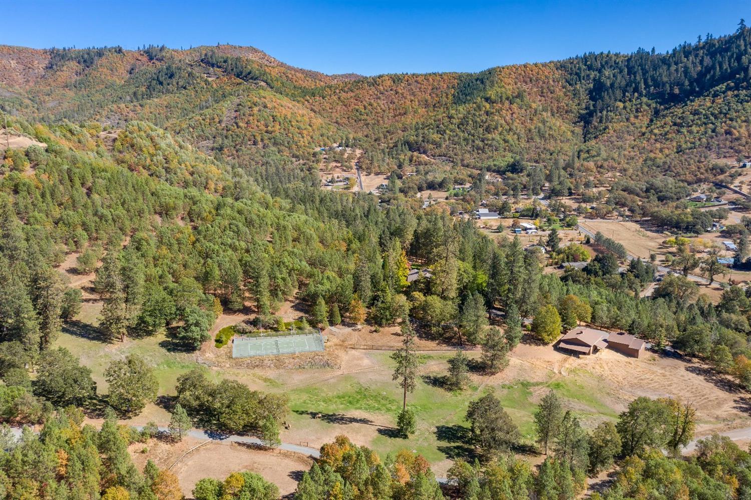9100 Boyd Road Rogue River, OR 97537 - Photo 3 of 35 Additional Photo