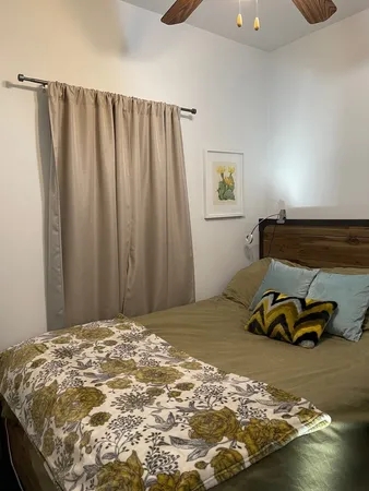 $1,800 | 912 North Ashland Avenue, Unit 2C, Chicago, IL 60622