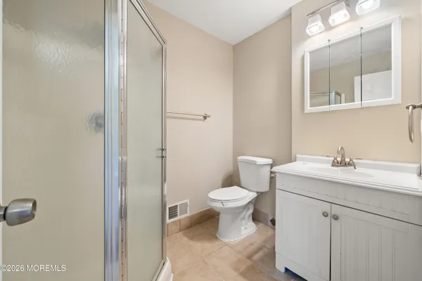 $509,900 | 7 Lake Avenue, Island Heights, NJ 08732