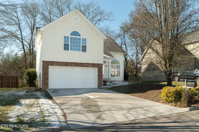 $465,000 | 929 Station View Road, Knoxville, TN 37919