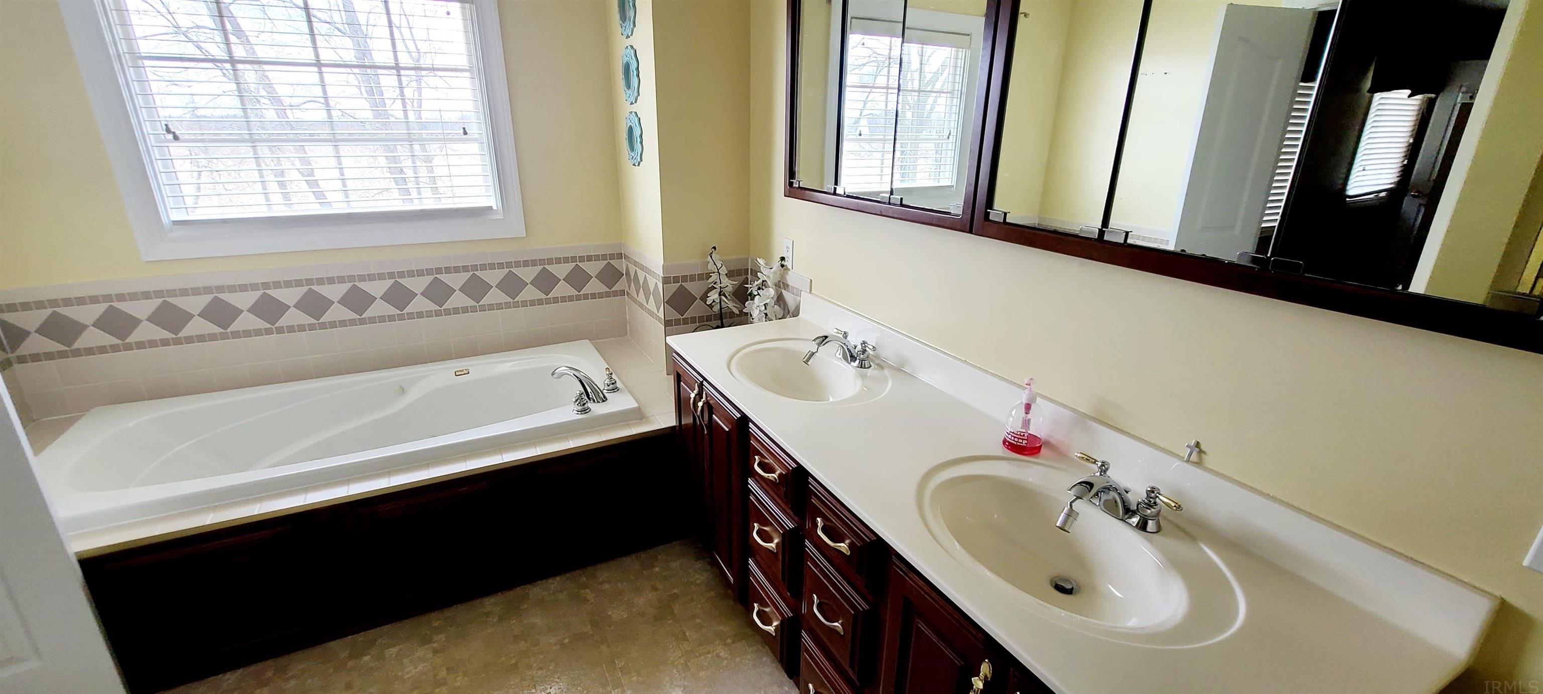 509 South Buckingham Road Yorktown, IN 47396 - Photo 16 of 18 Gallery Image 16
