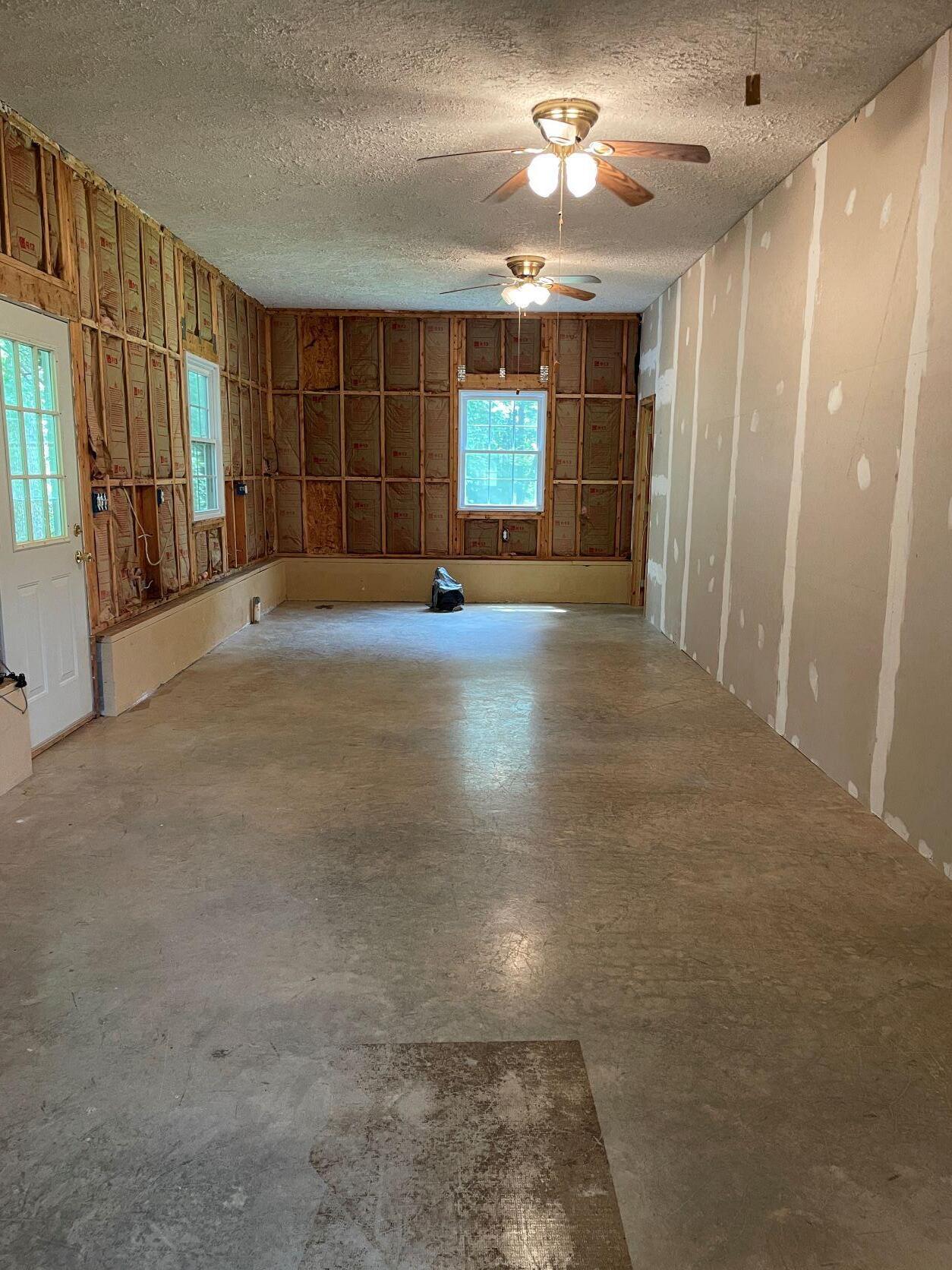 2113 Union School Road Southwest Willis, VA 24380 - Photo 25 of 47 27