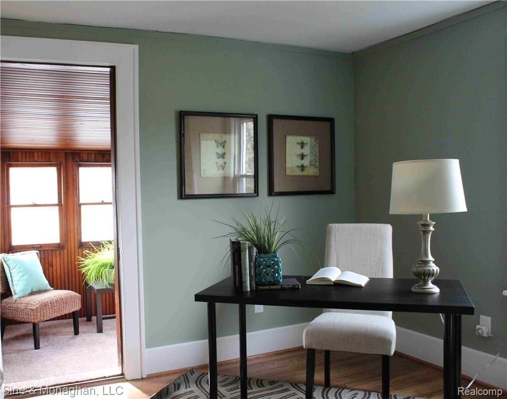 1527 Crooks Road Royal Oak, MI 48067 - Photo 16 of 19 BR 3 used as home office