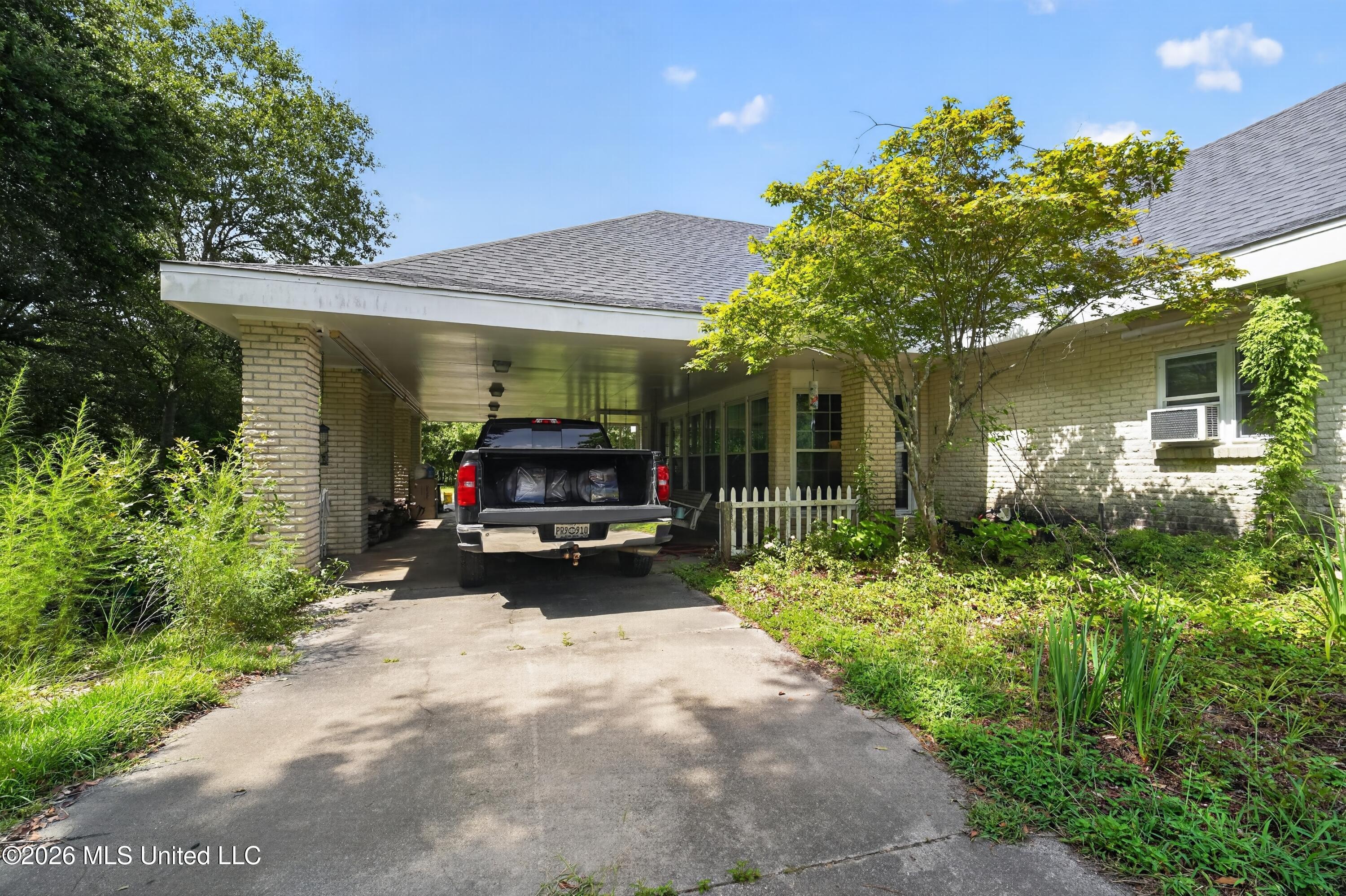 168 Davis Road Picayune, MS 39466 - Photo 4 of 73 07_168_Davis_Rd-Exterior-9247