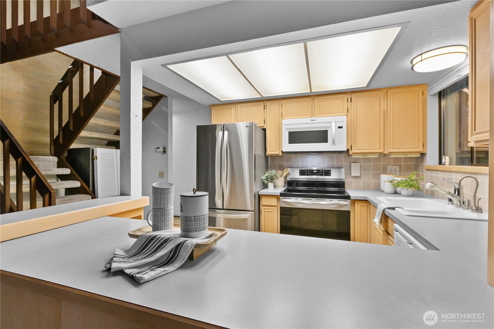 111 Grand View Lane Bellingham, WA 98229 - Photo 11 of 39