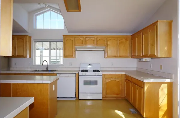 $350,000 | 1225 Vienna Drive, Unit 114, Sunnyvale, CA 94089