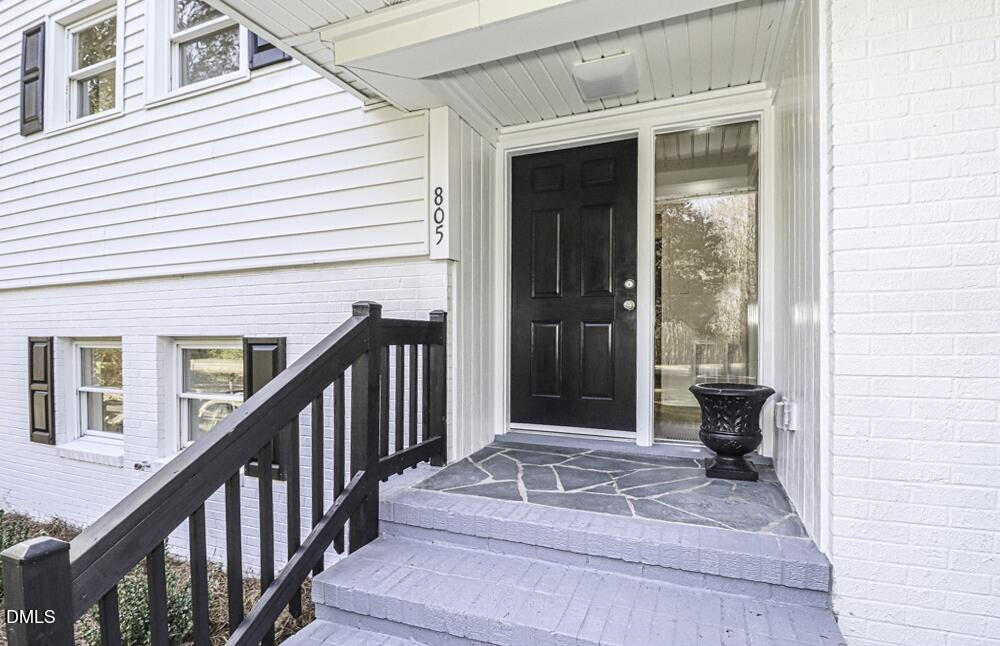 805 River Road Selma, NC 27576 - Photo 5 of 39 a view of entryway and hall with wooden floor