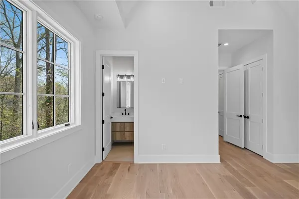 $2,830,000 | 372 Chattahoochee Street, Roswell, GA 30075