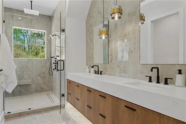 $2,830,000 | 372 Chattahoochee Street, Roswell, GA 30075