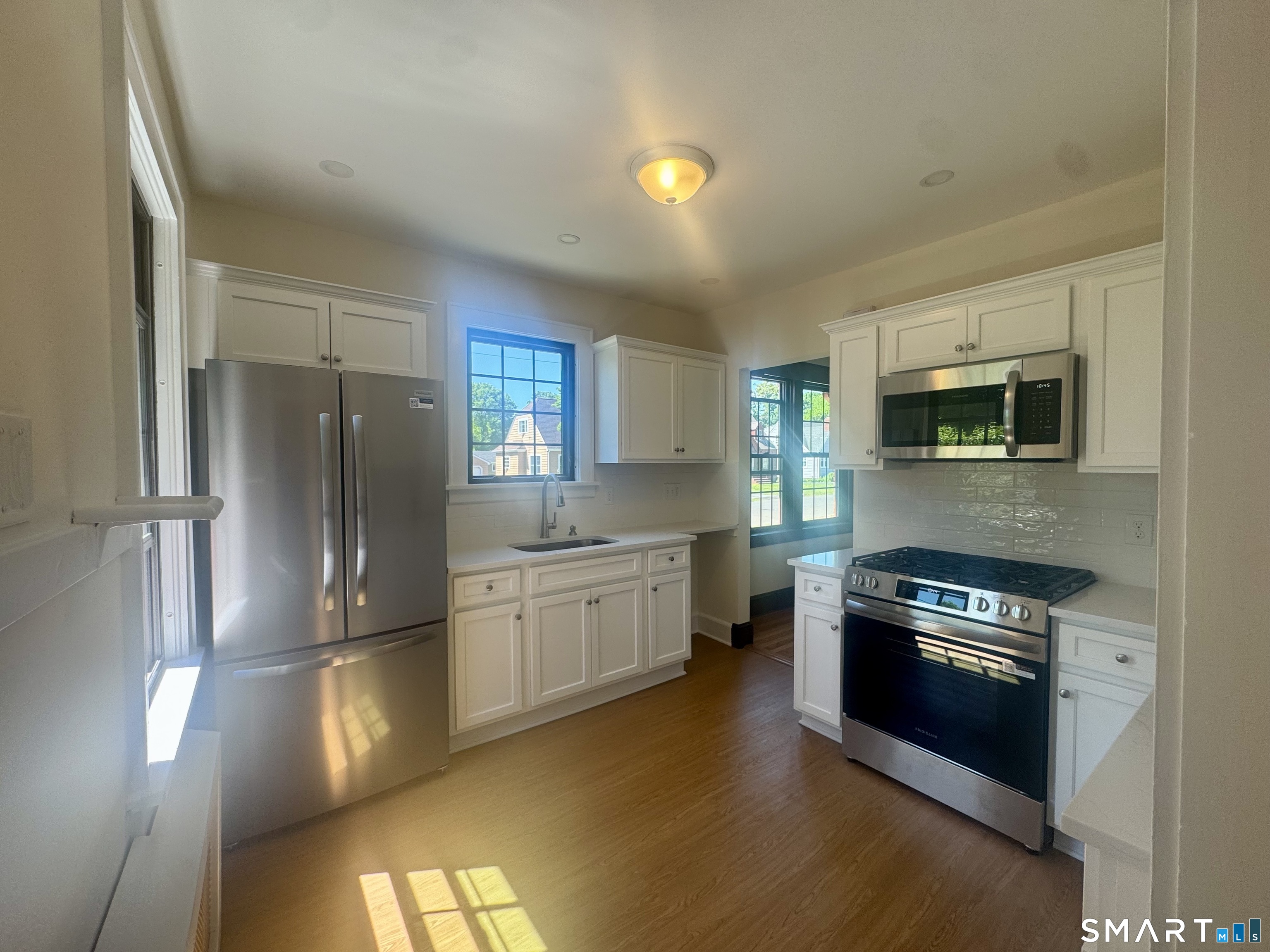 44 Ulrich Road Stratford, CT 06614 - Photo 7 of 21