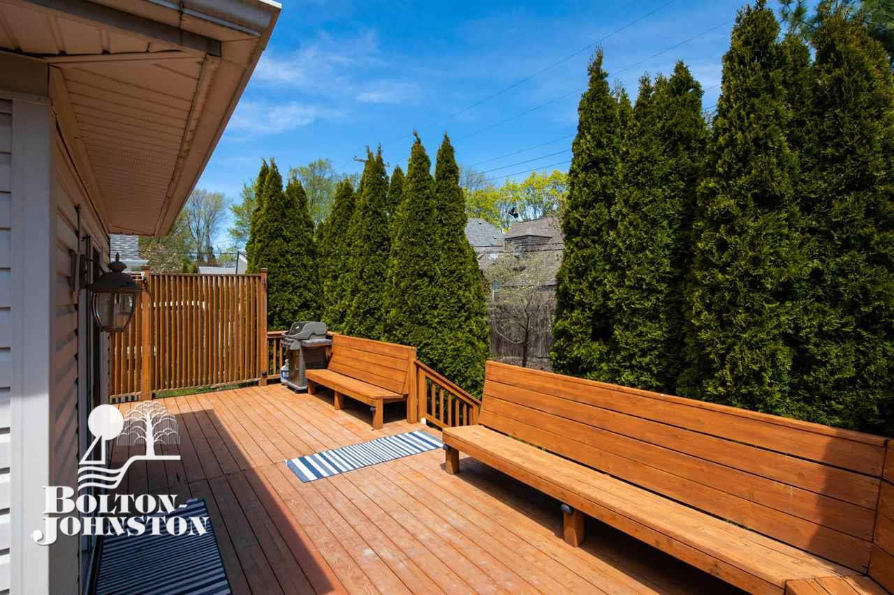 58 Muir Road Grosse Pointe, MI 48236 - Photo 26 of 34 Deck with Built-in Bench