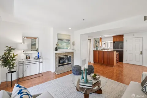 $815,000 | 3721 Carter Drive, Unit 1204, South San Francisco, CA 94080