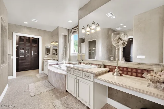 $2,150,000 | 4231 San Alivia Court, Las Vegas, NV 89141