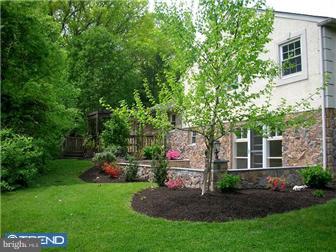 1621 Winston Road Gladwyne, PA 19035 - Photo 2 of 8 Gallery Image 2