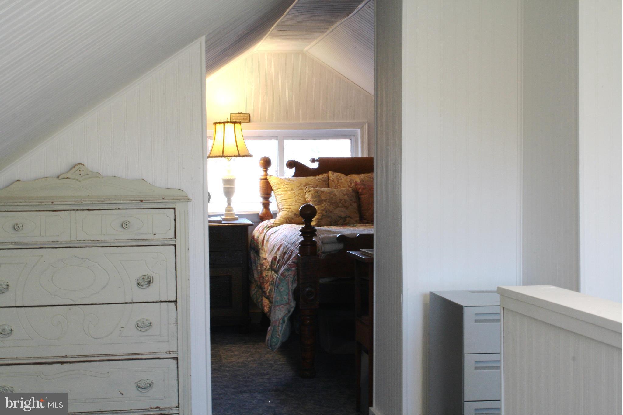 33 Belfast Road Lutherville-Timonium, MD 21093 - Photo 22 of 30 Bedroom