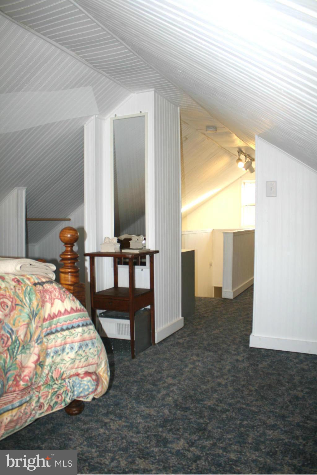 33 Belfast Road Lutherville-Timonium, MD 21093 - Photo 24 of 30 2nd floor bedroom suite
