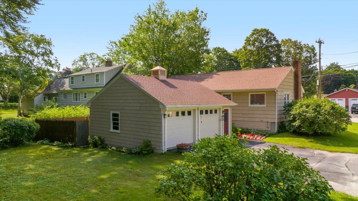 213 Lake Street Auburn, ME 04210 - Photo 15 of 33 15-213 Lake St, Auburn, ME, 04210-32