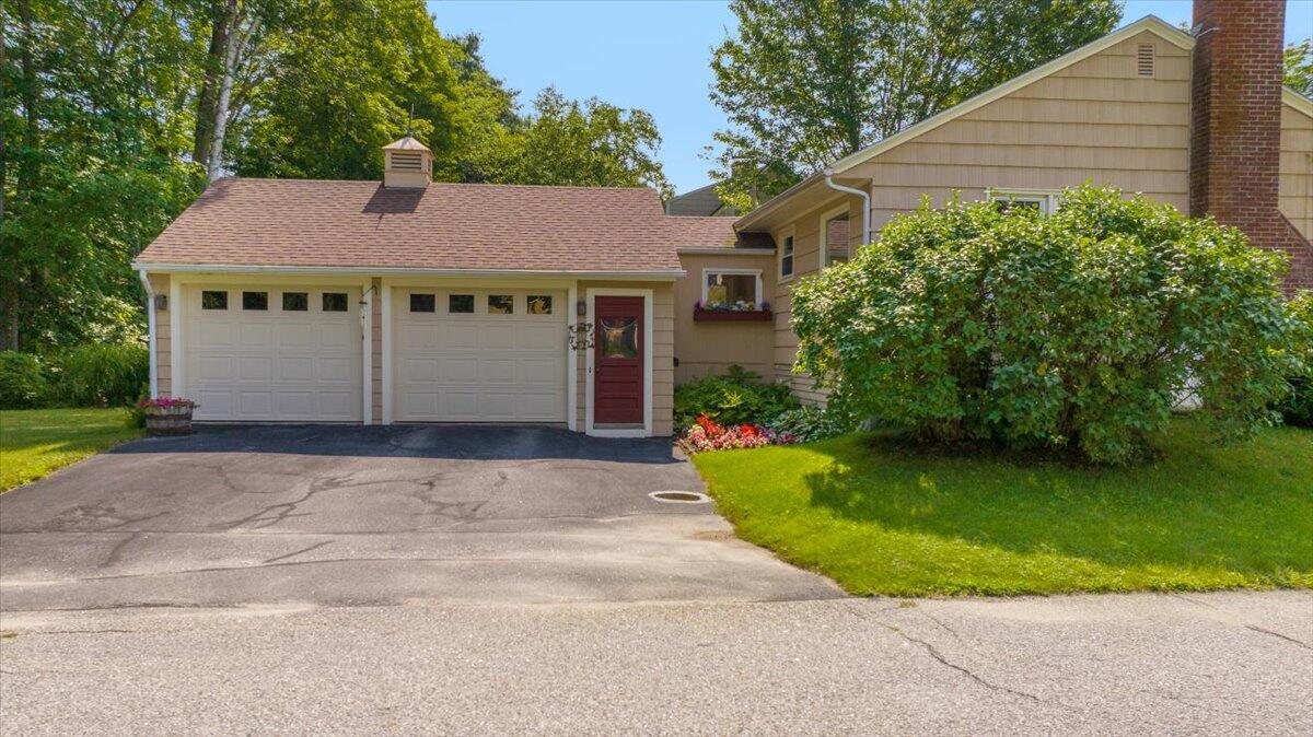 213 Lake Street Auburn, ME 04210 - Photo 3 of 33 03-213 Lake St, Auburn, ME, 04210-36