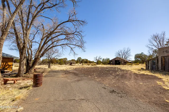 $995,000 | 10915 East Redbud Road, Flagstaff, AZ 86004