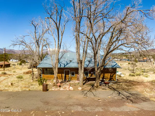 $995,000 | 10915 East Redbud Road, Flagstaff, AZ 86004