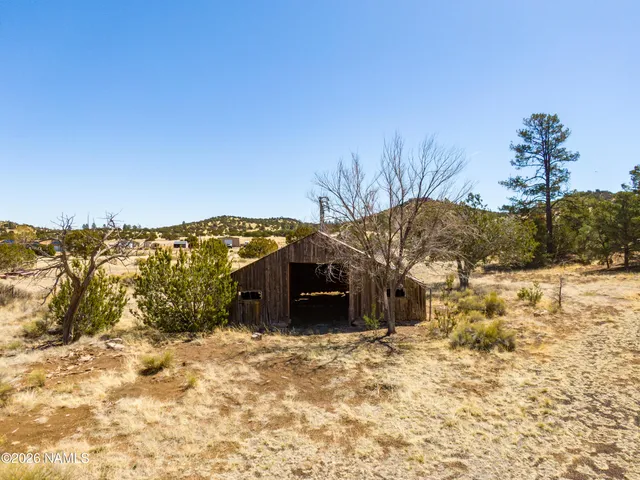$995,000 | 10915 East Redbud Road, Flagstaff, AZ 86004