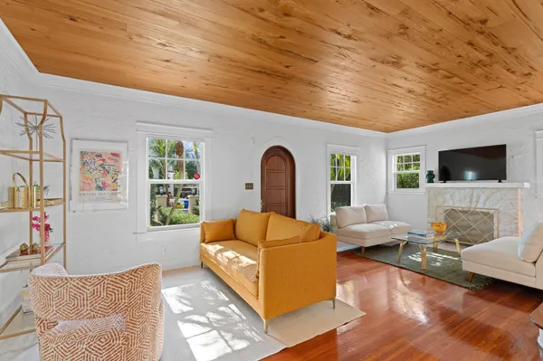 $13,500 | 727 Claremore Drive, West Palm Beach, FL 33401