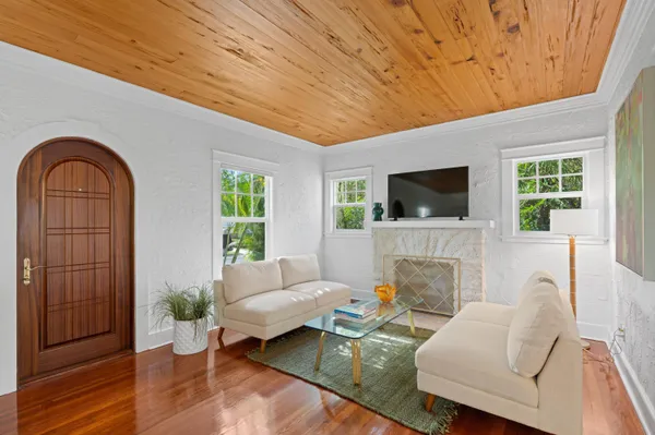 $13,500 | 727 Claremore Drive, West Palm Beach, FL 33401