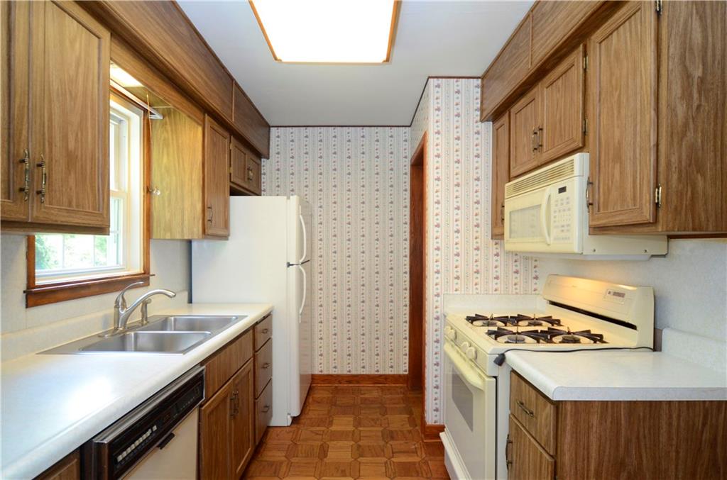 309 Beaver Road Edgeworth, PA 15143 - Photo 12 of 25 Gallery Image 12