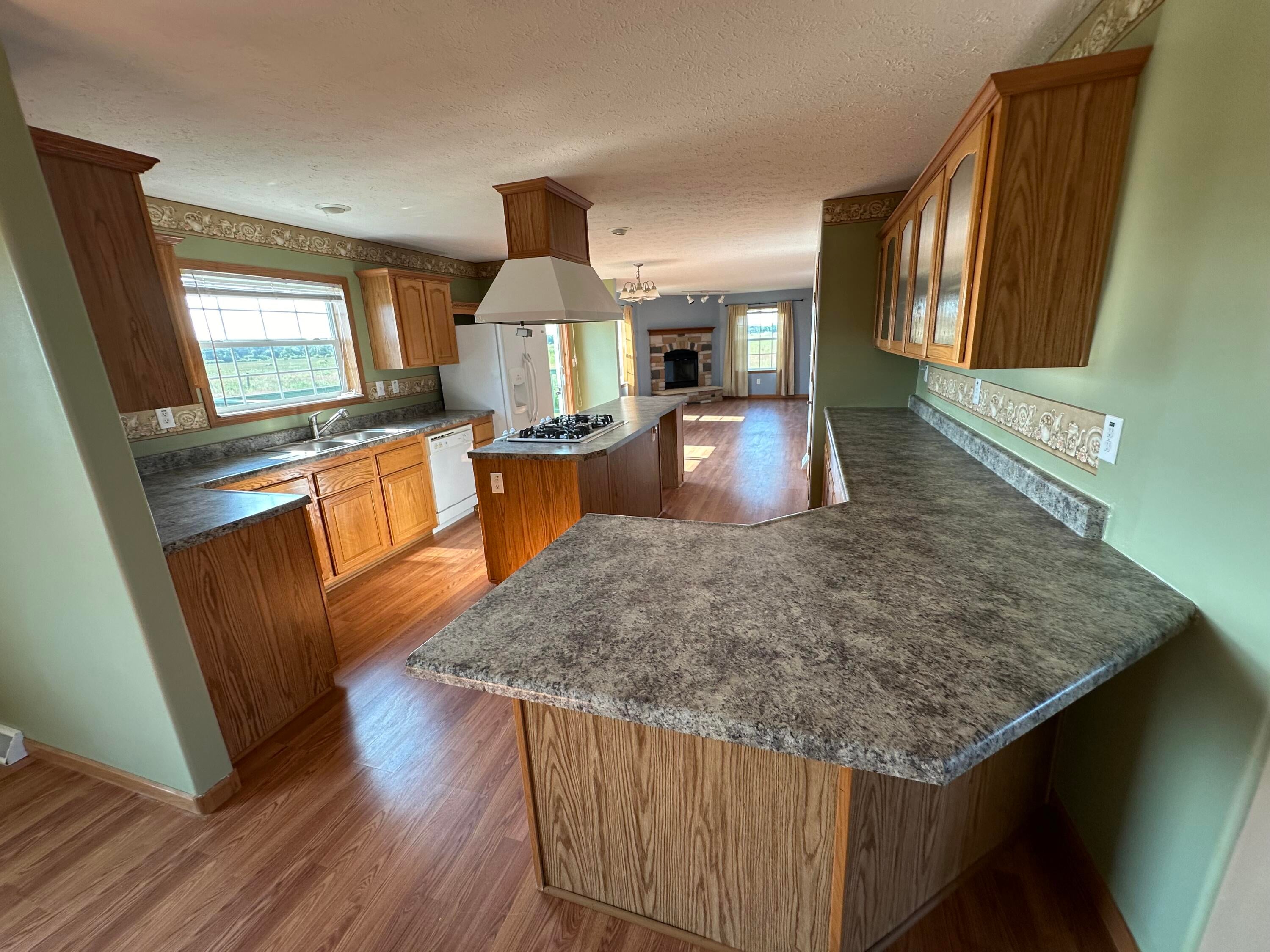 24115 South Pennington Road Pickford, MI 49774 - Photo 5 of 37 Gallery Image 5