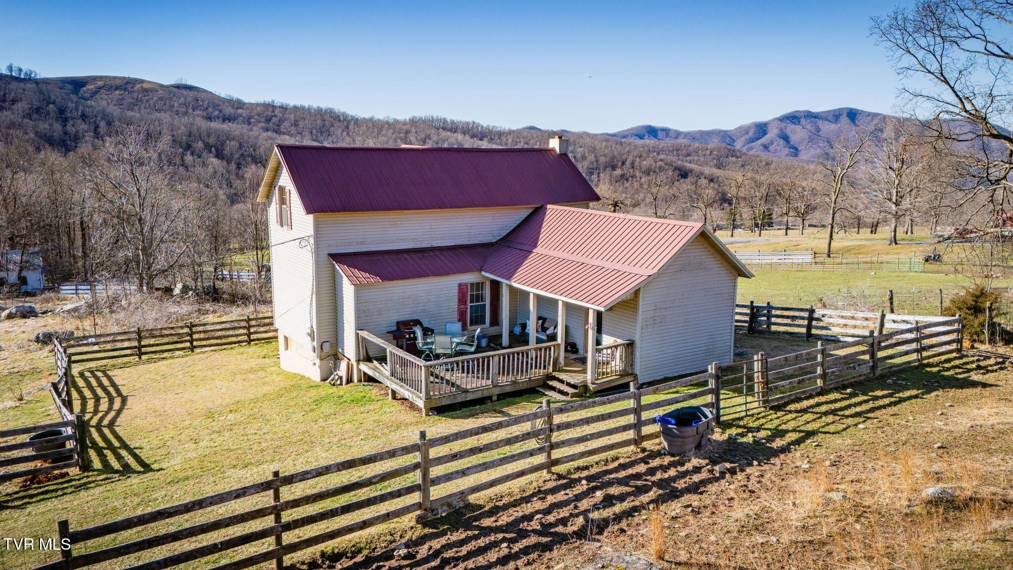 3331 Corn Valley Road Lebanon, VA 24266 - Photo 22 of 31 106-min