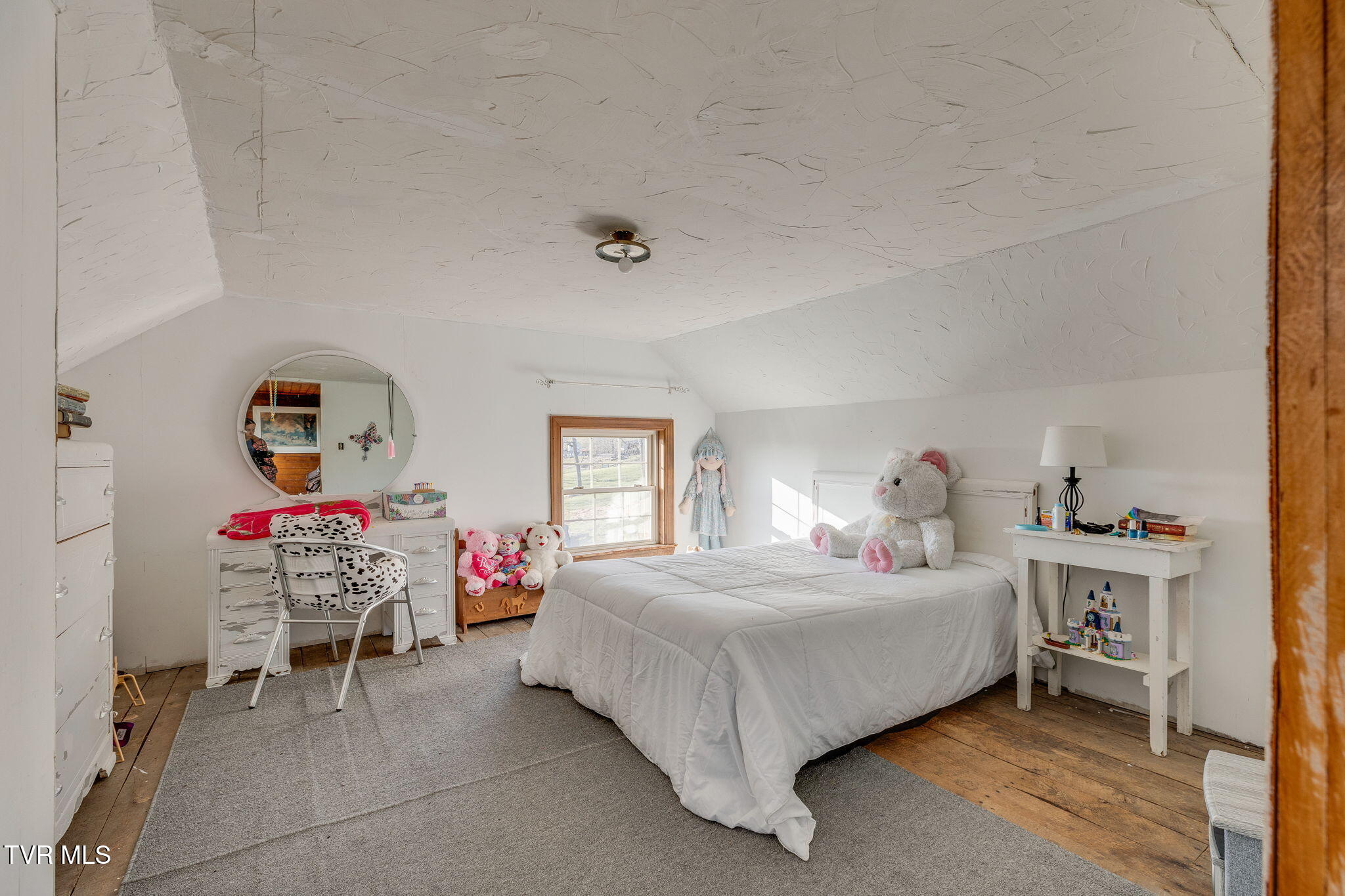 3331 Corn Valley Road Lebanon, VA 24266 - Photo 9 of 31 017-min