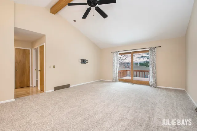 $283,000 | 2843 Parkside Drive, Unit 14, Jenison, MI 49428