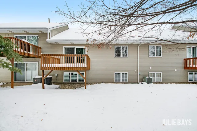 $283,000 | 2843 Parkside Drive, Unit 14, Jenison, MI 49428