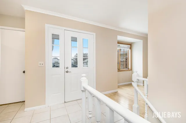 $283,000 | 2843 Parkside Drive, Unit 14, Jenison, MI 49428