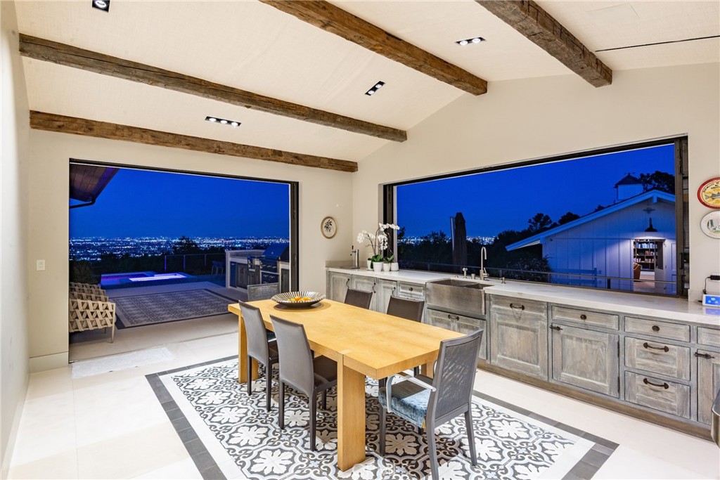 38 Saddleback Road Rolling Hills, CA 90274 - Photo 15 of 59