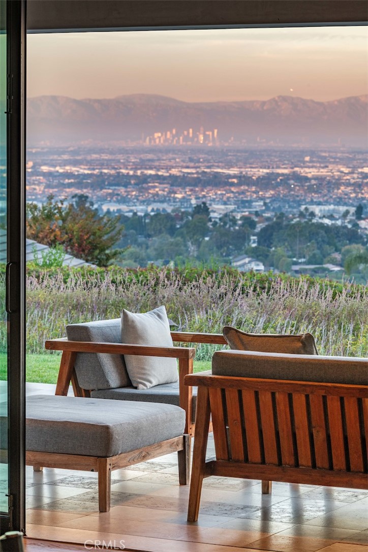 38 Saddleback Road Rolling Hills, CA 90274 - Photo 17 of 59