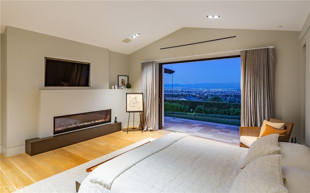 38 Saddleback Road Rolling Hills, CA 90274 - Photo 23 of 59