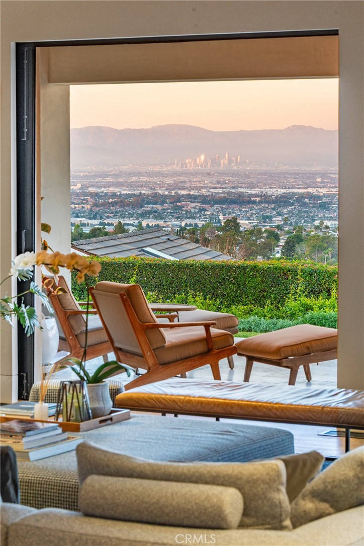 38 Saddleback Road Rolling Hills, CA 90274 - Photo 7 of 59