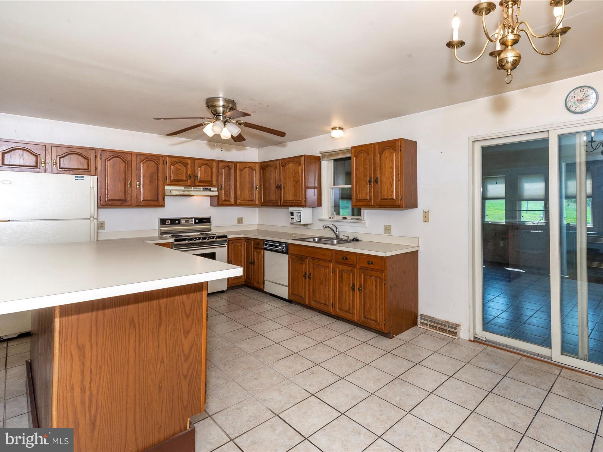 234 Little Britain Road Nottingham, PA 19362 - Photo 5 of 24 Kitchen