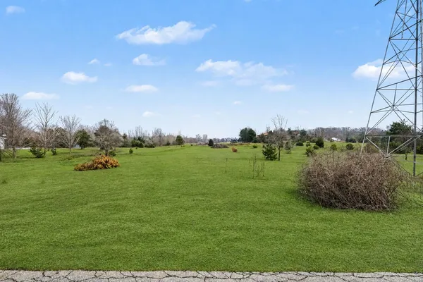 $69,900 | 15680 Tyrone Avenue, Kent City, MI 49330