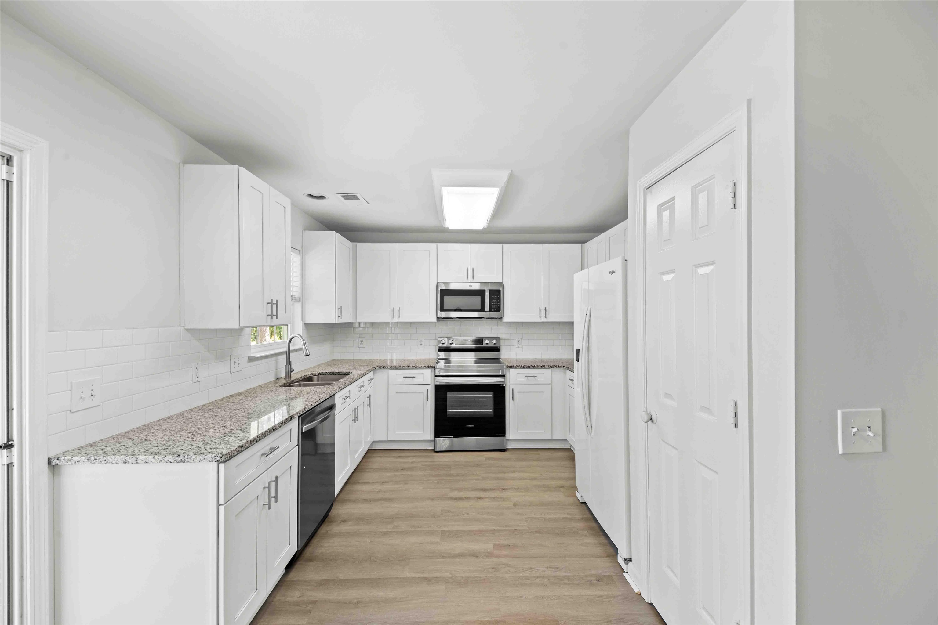 216 Barclay Drive Myrtle Beach, SC 29579 - Photo 14 of 47