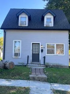 $89,900 | 825 West Clark Street, Albert Lea, MN 56007