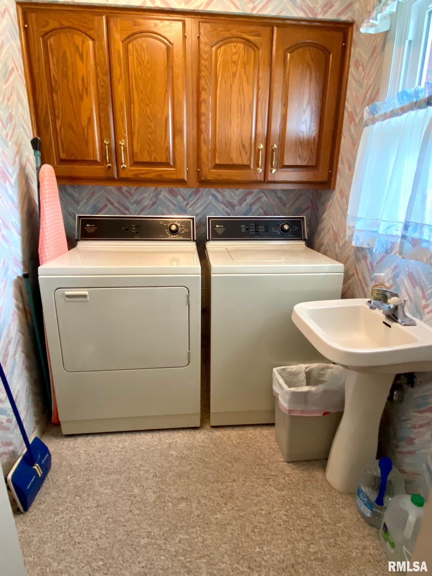 203 North Oak Street Ina, IL 62846 - Photo 11 of 29