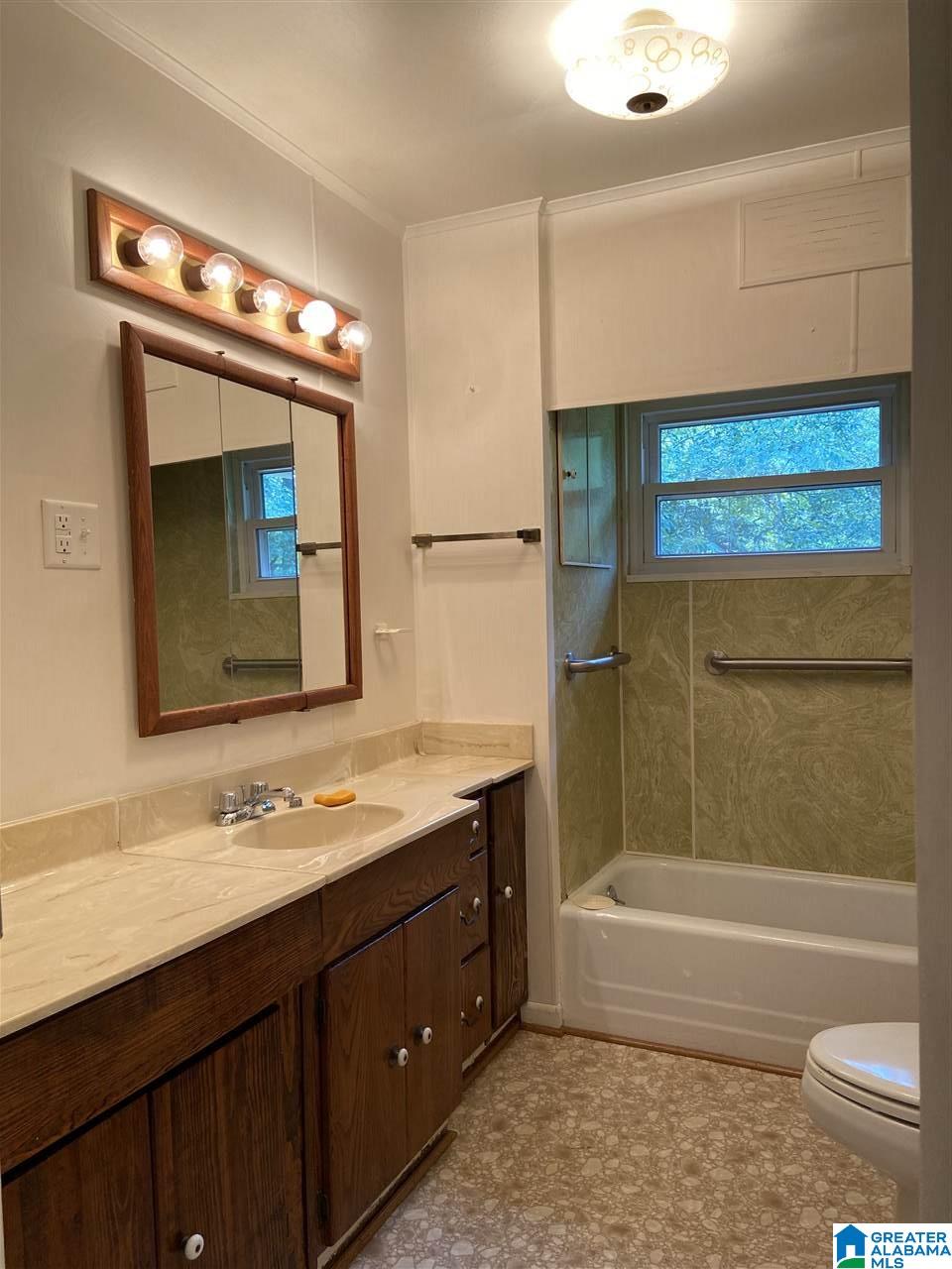 1017 Eastern Valley Road Bessemer, AL 35020 - Photo 19 of 27