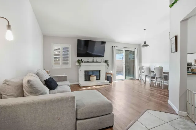 $349,900 | 998 Hillcrest Street, Hemet, CA 92545