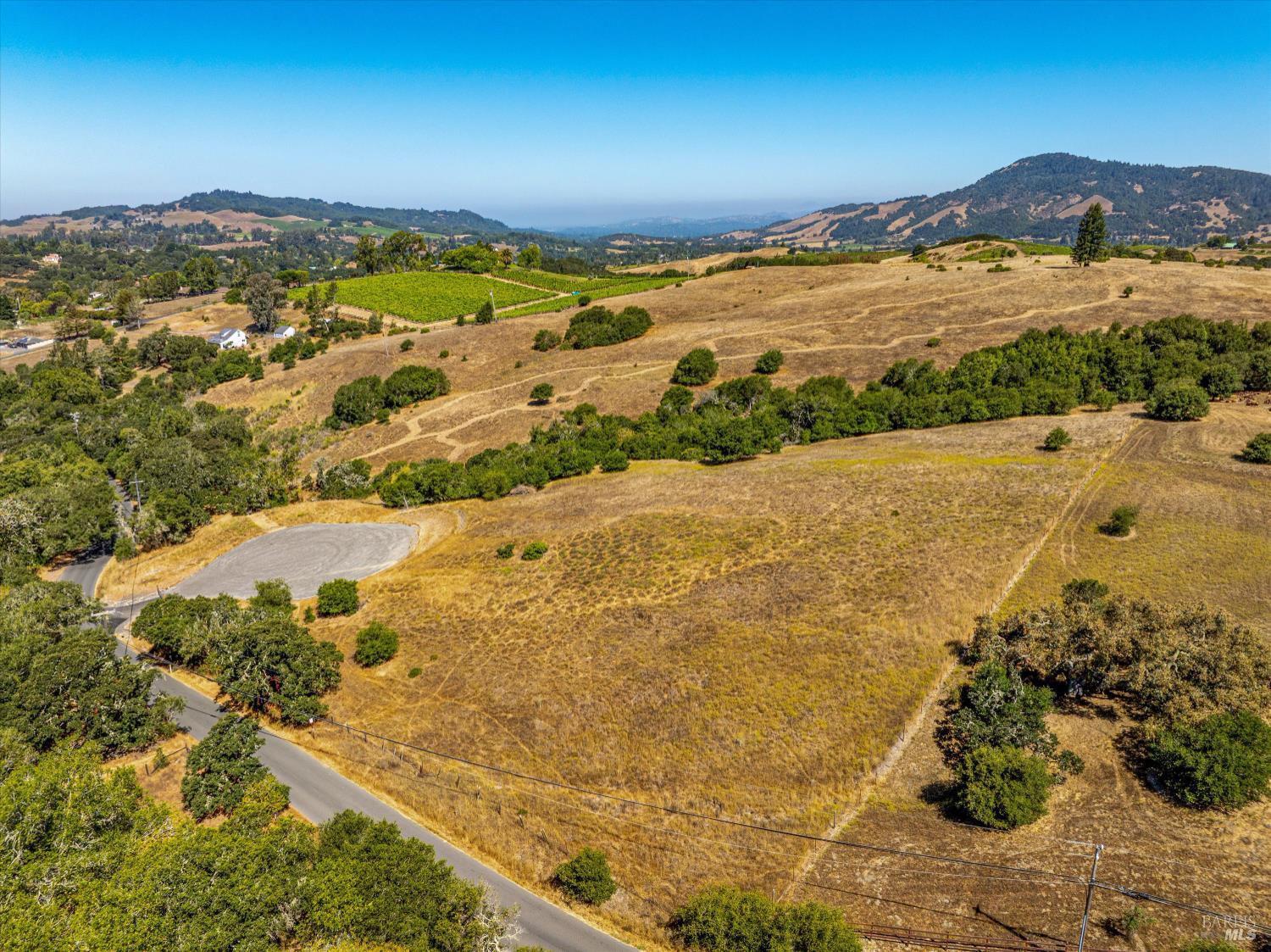 5291 Sonoma Mountain Road Santa Rosa, CA 95404 - Photo 20 of 33